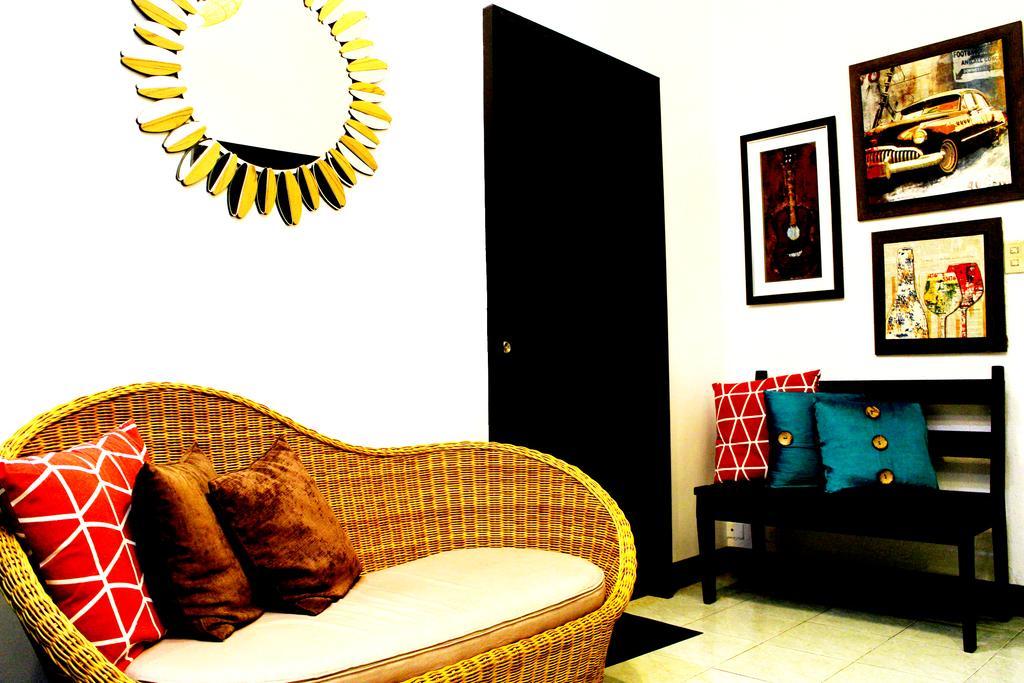 Tagaytay Garden Budgetel - City Center Tagaytay City Dış mekan fotoğraf