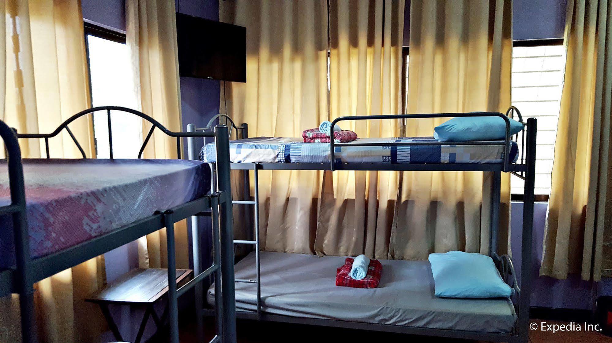 Tagaytay Garden Budgetel - City Center Tagaytay City Dış mekan fotoğraf