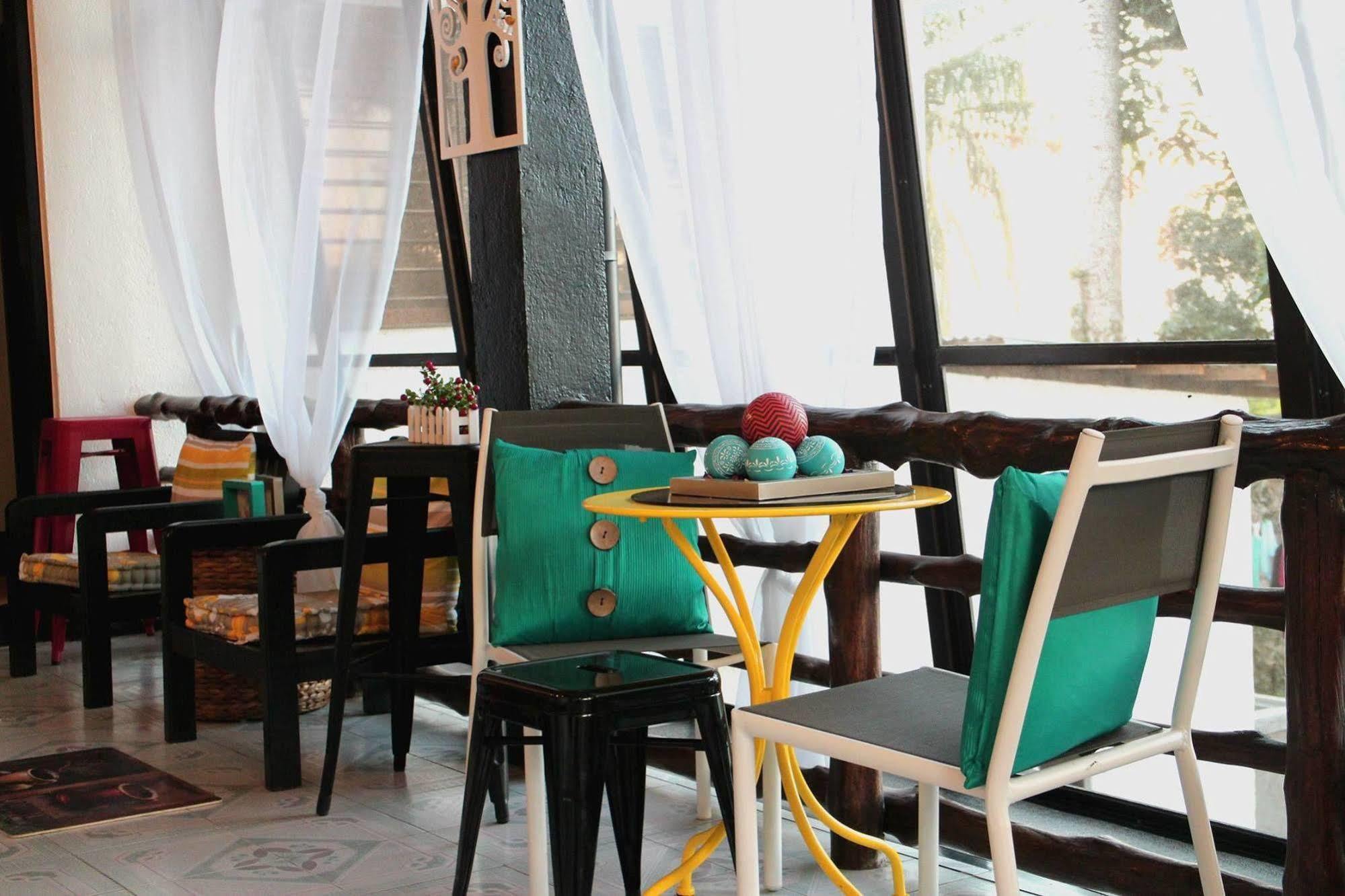Tagaytay Garden Budgetel - City Center Tagaytay City Dış mekan fotoğraf